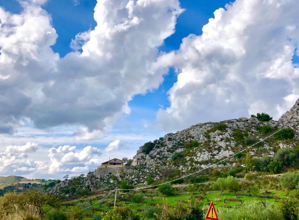 B&B Tenuta La Puntara Caltanissetta Buitenkant foto