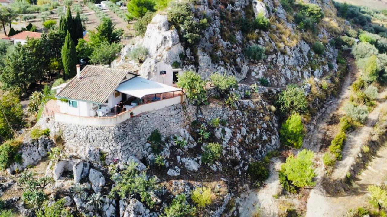 B&B Tenuta La Puntara Caltanissetta Buitenkant foto